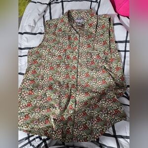 Vintage Sleevless‎ Wrangler Shirt w/ Pearl Snaps.